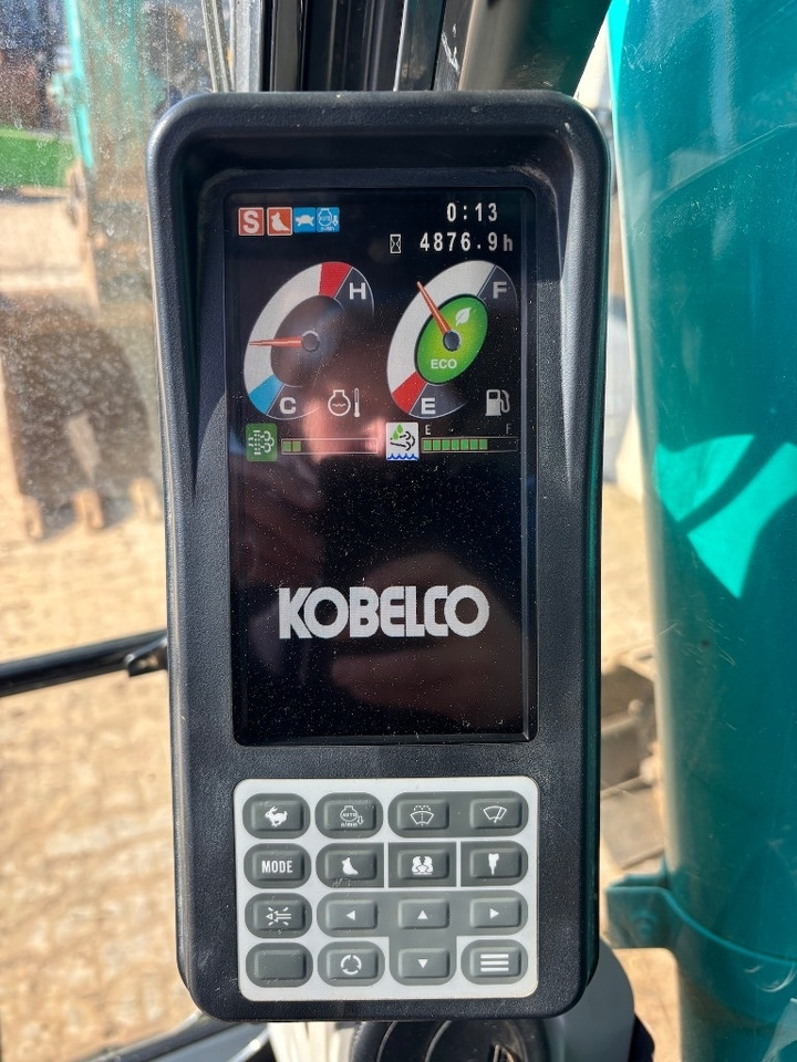 Crawler excavator Kobelco SK 210 LC-10 - Kobelco SK210: picture 21