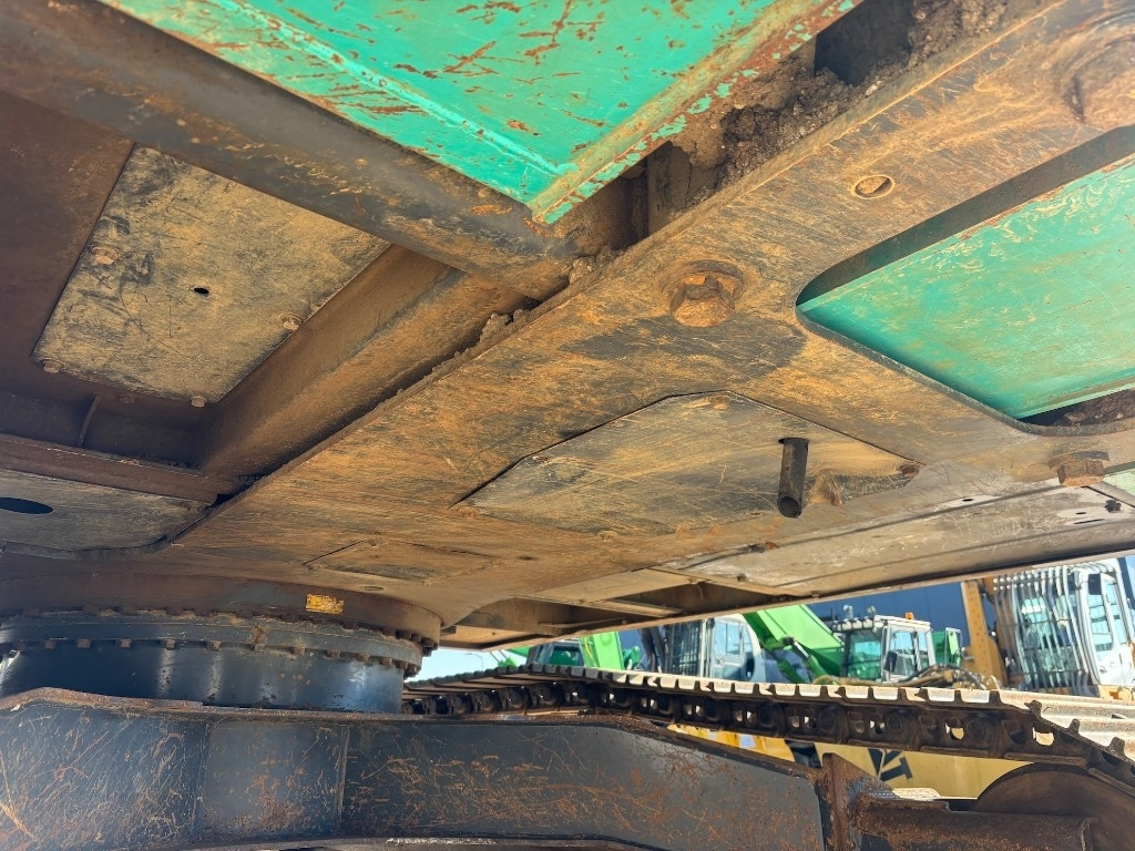 Crawler excavator Kobelco SK 210 LC-10 - Kobelco SK210: picture 29
