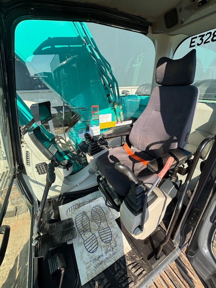 Crawler excavator Kobelco SK 210 LC-10 - Kobelco SK210: picture 18