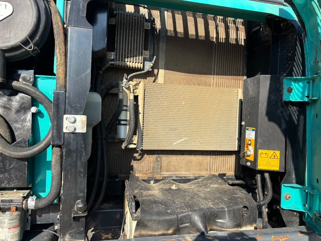 Crawler excavator Kobelco SK 210 LC-10 - Kobelco SK210: picture 36