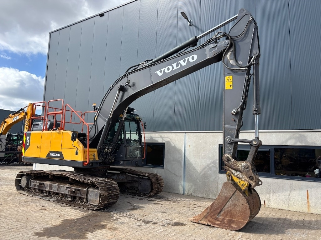 Crawler excavator Volvo EC 220 E L - EC220EL - 220EL: picture 7