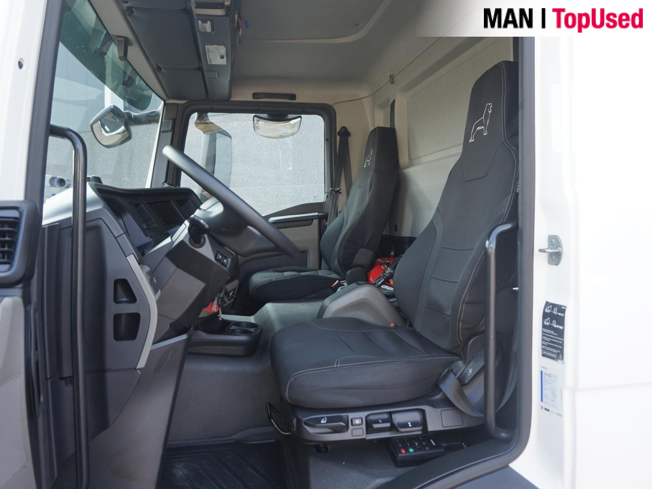 MAN TGL 12.250 4x2 BL CH - Dropside/ Flatbed truck: picture 3 MAN TGL 12.250 4x2 BL CH - Dropside/ Flatbed truck: picture 3