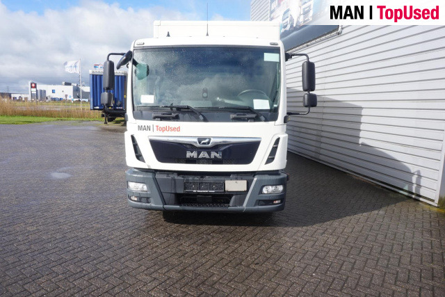 Box truck MAN TGL 8.190 4X2 BL / Koffer LBW: picture 8