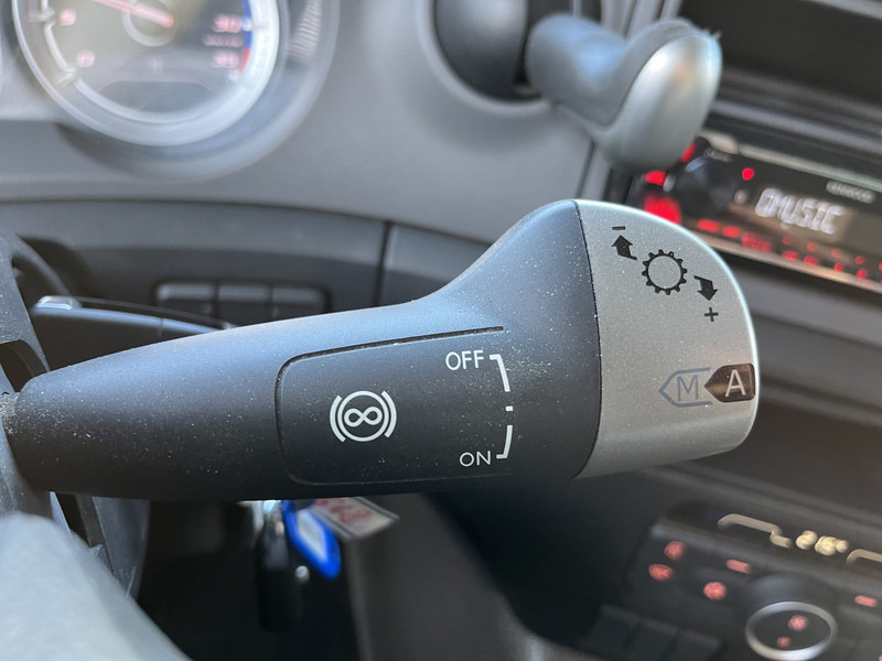 DAF CF 260 FA / 18 Ton / 147 dkm / Box 7.5 mtr / Laadklep / APK 05-25 - Box truck: picture 5 DAF CF 260 FA / 18 Ton / 147 dkm / Box 7.5 mtr / Laadklep / APK 05-25 - Box truck: picture 5