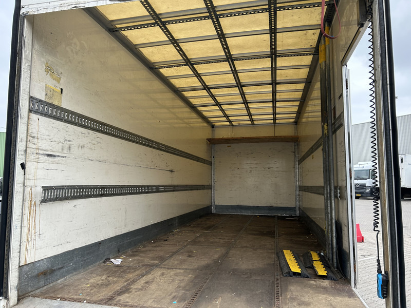 Box truck DAF LF55 220 Euro 4 / 12 Ton / 673 dkm / Box / Loadlift / APK TUV 01-26: picture 7