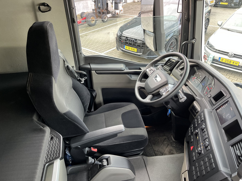 MAN TGM 18.250 TN / 18 Ton / 2023 / Box 7.5 mtr / Laadklep 2000 kg - Box truck: picture 3 MAN TGM 18.250 TN / 18 Ton / 2023 / Box 7.5 mtr / Laadklep 2000 kg - Box truck: picture 3