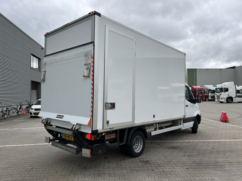 Mercedes-Benz Sprinter 515 1.9 CDI / 126 dkm / Box 4.4 mtr / Laadklep / APK 07-26 - Box van: picture 2 Mercedes-Benz Sprinter 515 1.9 CDI / 126 dkm / Box 4.4 mtr / Laadklep / APK 07-26 - Box van: picture 2