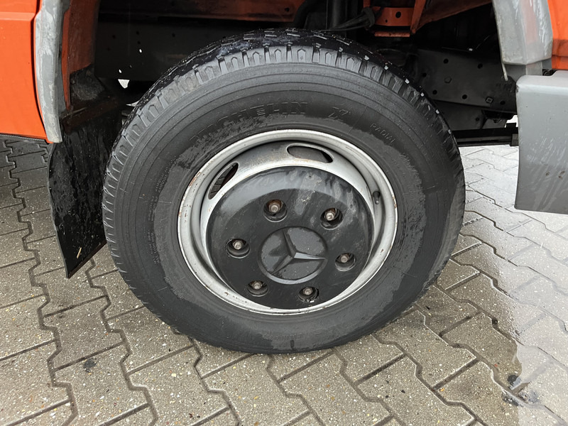 Autotransporter truck Mercedes-Benz Vario 612 D / Car - Machine Transporter 570 cm / Winch / Ramps / NL Truck: picture 19