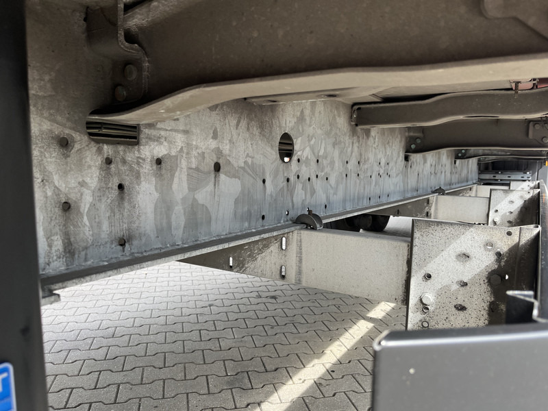 Schmitz Cargobull SCB S2 / Box Trailer / 2 axle / APK TUV 06-26 - Closed box semi-trailer: picture 5 Schmitz Cargobull SCB S2 / Box Trailer / 2 axle / APK TUV 06-26 - Closed box semi-trailer: picture 5