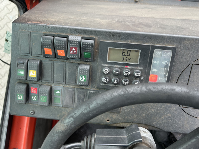 Terberg YT 180 / BDF Umsetzer / Wechselhubwagen / Terminal Truck - Container transporter/ Swap body truck: picture 5 Terberg YT 180 / BDF Umsetzer / Wechselhubwagen / Terminal Truck - Container transporter/ Swap body truck: picture 5