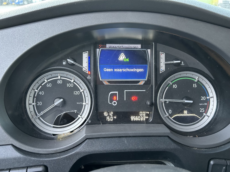 DAF XF 440 FT SC / Smart Tacho V2 / 2 Tanks / Stand Klima - Tractor unit: picture 4 DAF XF 440 FT SC / Smart Tacho V2 / 2 Tanks / Stand Klima - Tractor unit: picture 4