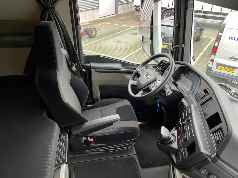 MAN TGX 18.470 GX / ZF Retarder / Full LED / 2 Tanks / APK TUV 01-26 - Tractor unit: picture 3 MAN TGX 18.470 GX / ZF Retarder / Full LED / 2 Tanks / APK TUV 01-26 - Tractor unit: picture 3