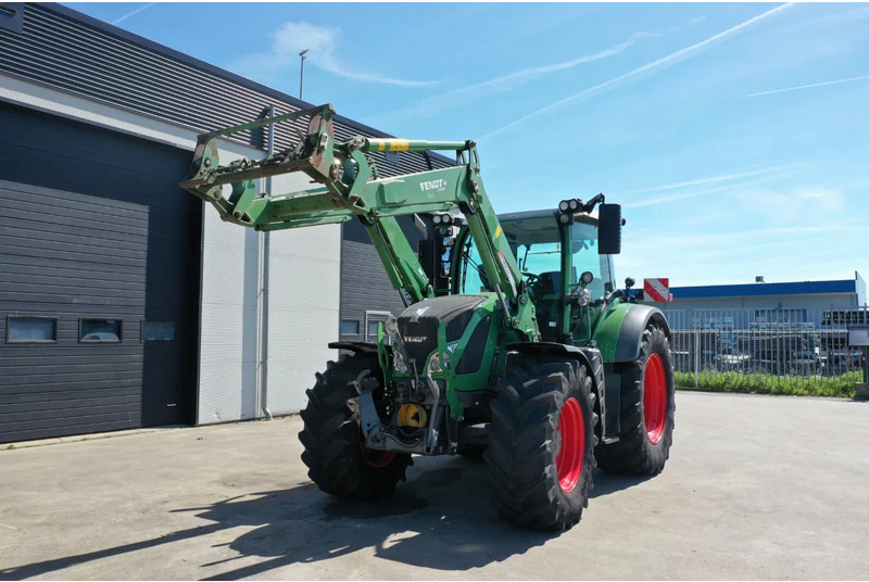 Fendt 514 VARIO 514 VARIO S4 PROFI met AGCO 4X80 frontloader - Farm tractor: picture 3 Fendt 514 VARIO 514 VARIO S4 PROFI met AGCO 4X80 frontloader - Farm tractor: picture 3
