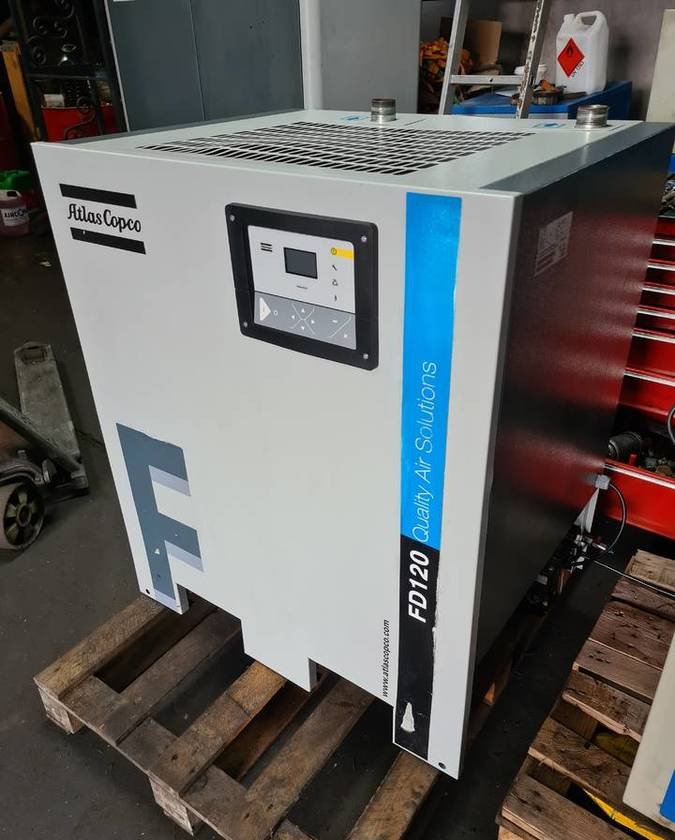 OSUSZACZ ZIĘBNICZY ATLAS COPCO FD 120 7,2m3 - Air compressor: picture 2 OSUSZACZ ZIĘBNICZY ATLAS COPCO FD 120 7,2m3 - Air compressor: picture 2