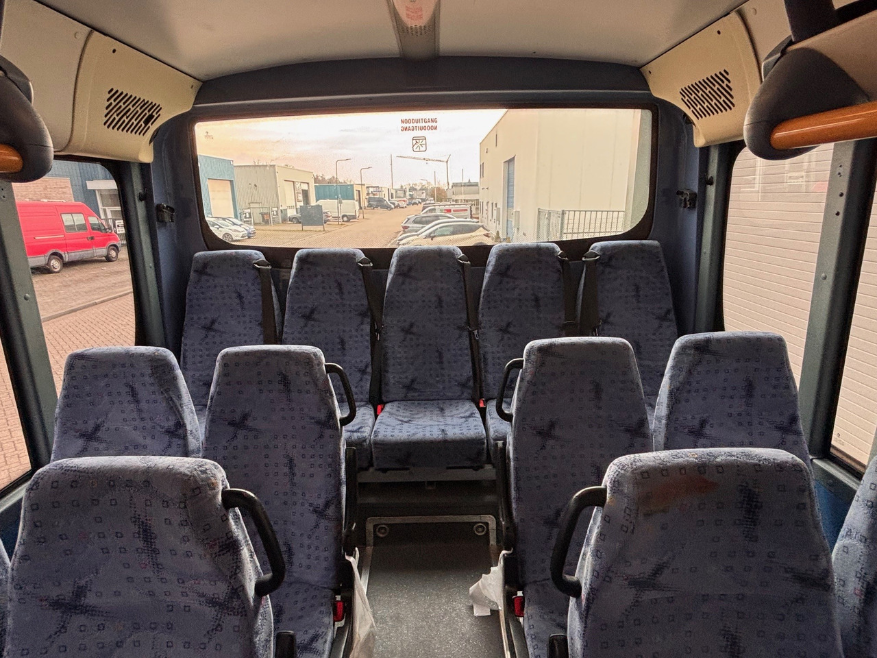 Suburban bus IVECO irisbus crosway: picture 14
