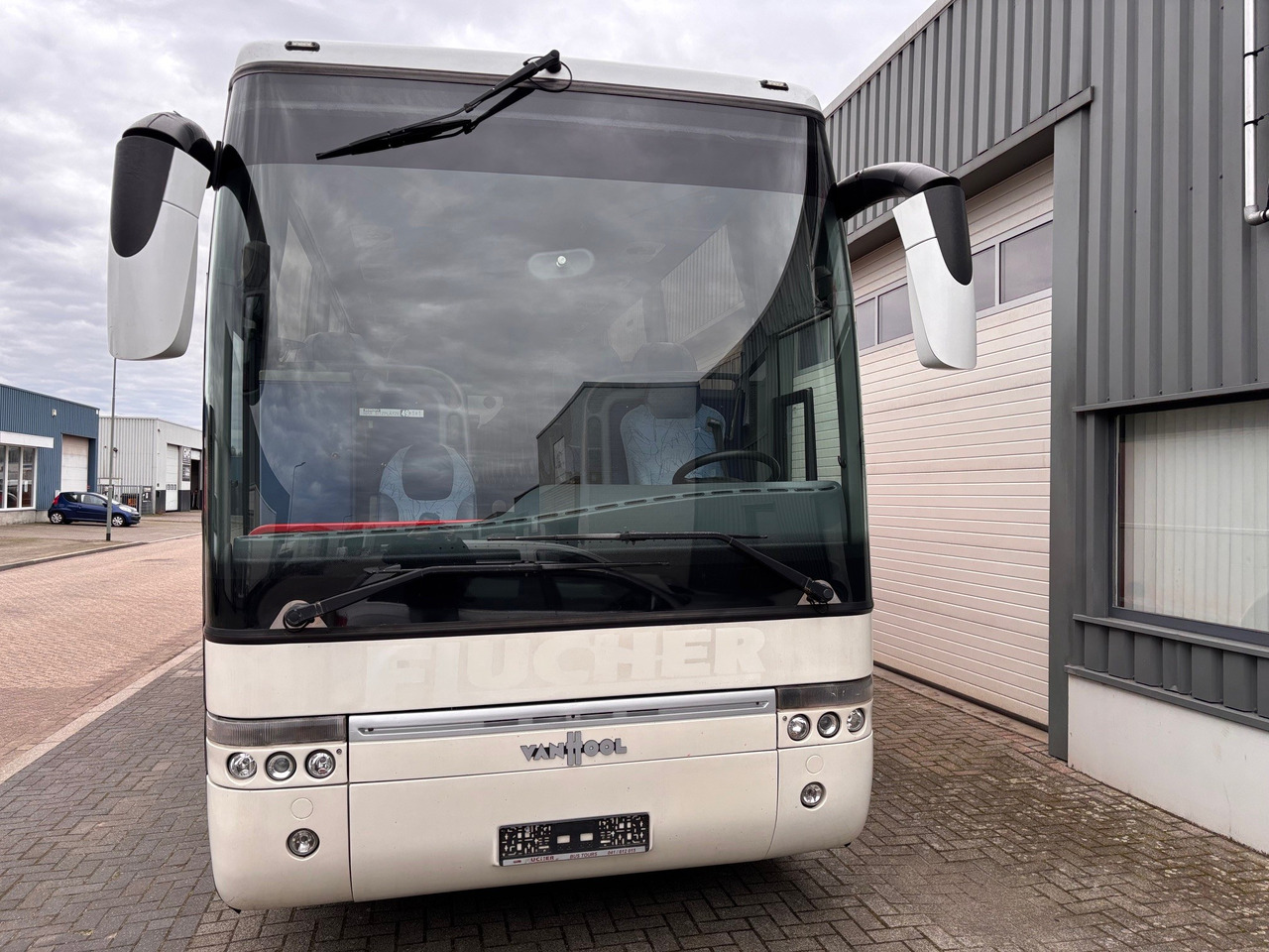 Vanhool T915 Acron Euro 5 - Coach: picture 2 Vanhool T915 Acron Euro 5 - Coach: picture 2
