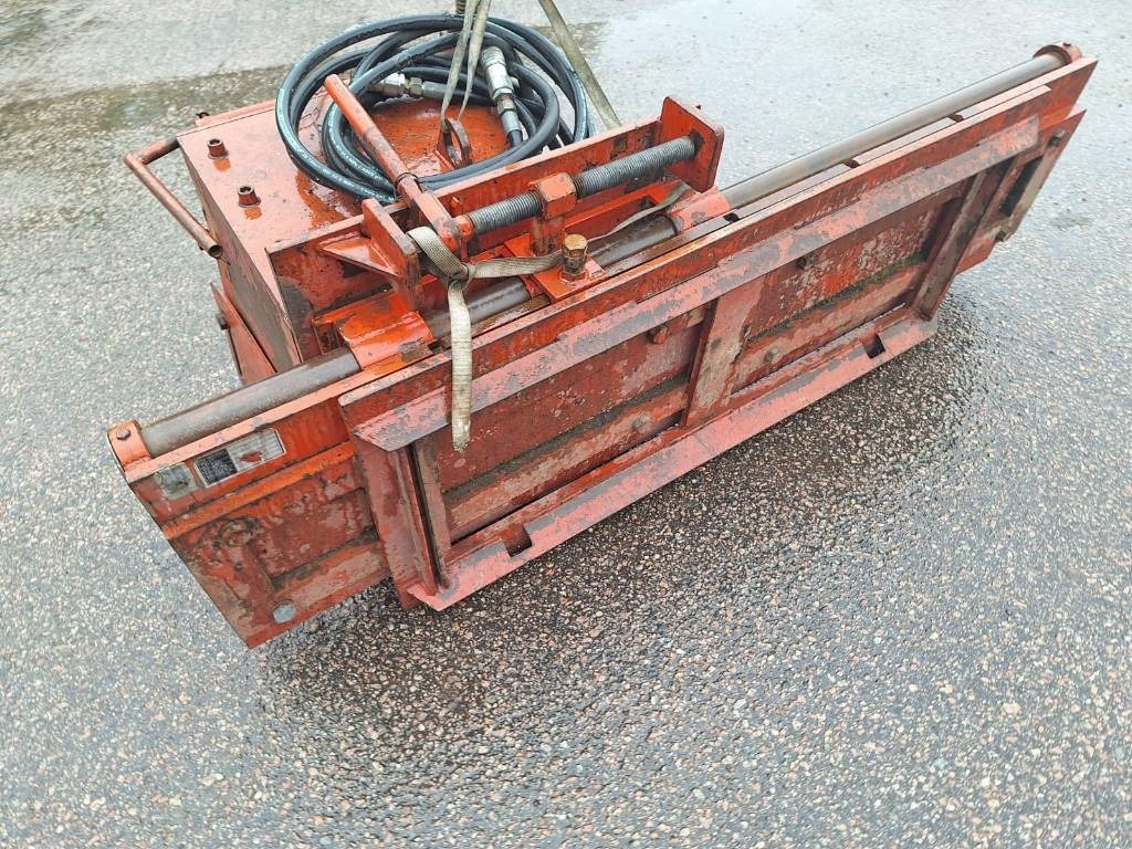 Baumasch Brohl F2002-1 - Asphalt machine: picture 5 Baumasch Brohl F2002-1 - Asphalt machine: picture 5