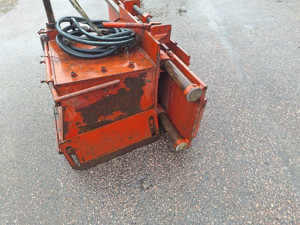 Baumasch Brohl F2002-1 - Asphalt machine: picture 4 Baumasch Brohl F2002-1 - Asphalt machine: picture 4