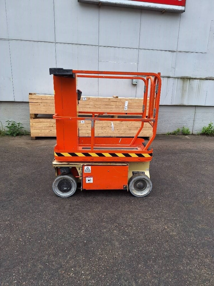 JLG 1230 ES - Scissor lift: picture 1 JLG 1230 ES - Scissor lift: picture 1