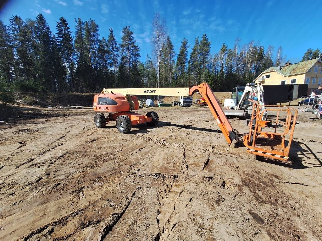 JLG 460 SJ - Articulated boom: picture 3 JLG 460 SJ - Articulated boom: picture 3