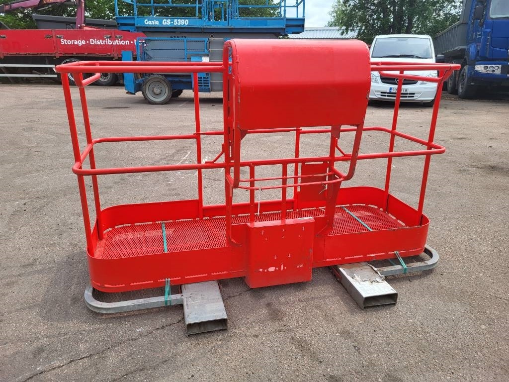 Manitou 200 ATJ kori - Vertical mast lift: picture 5 Manitou 200 ATJ kori - Vertical mast lift: picture 5