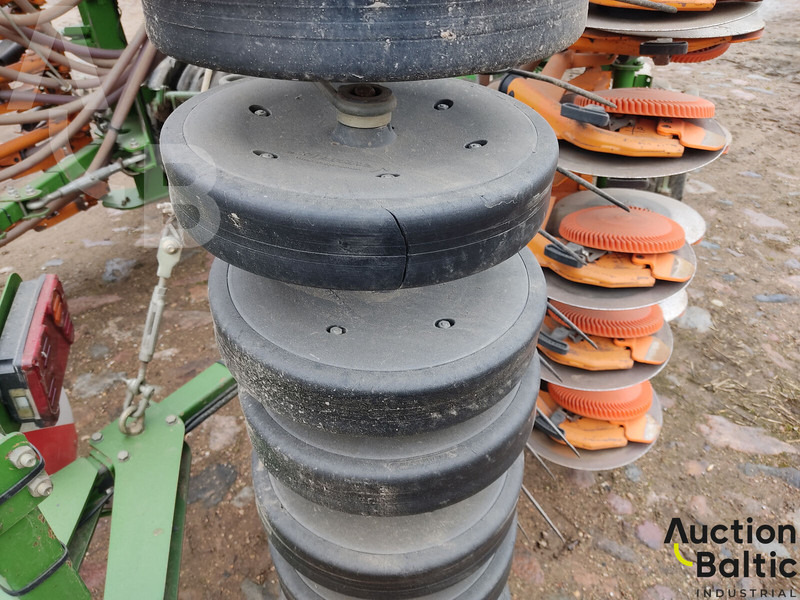 Combine seed drill Amazone Cirrus 6002: picture 11