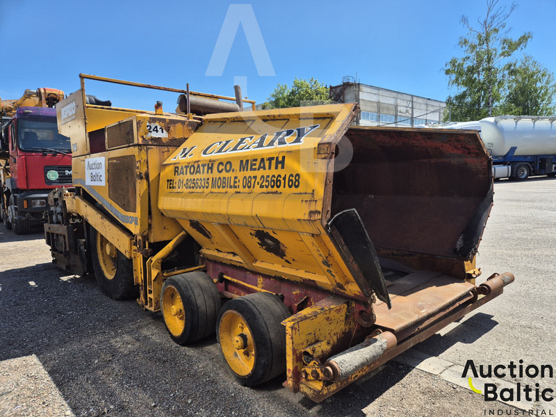 BGP 230 - Asphalt paver: picture 4 BGP 230 - Asphalt paver: picture 4