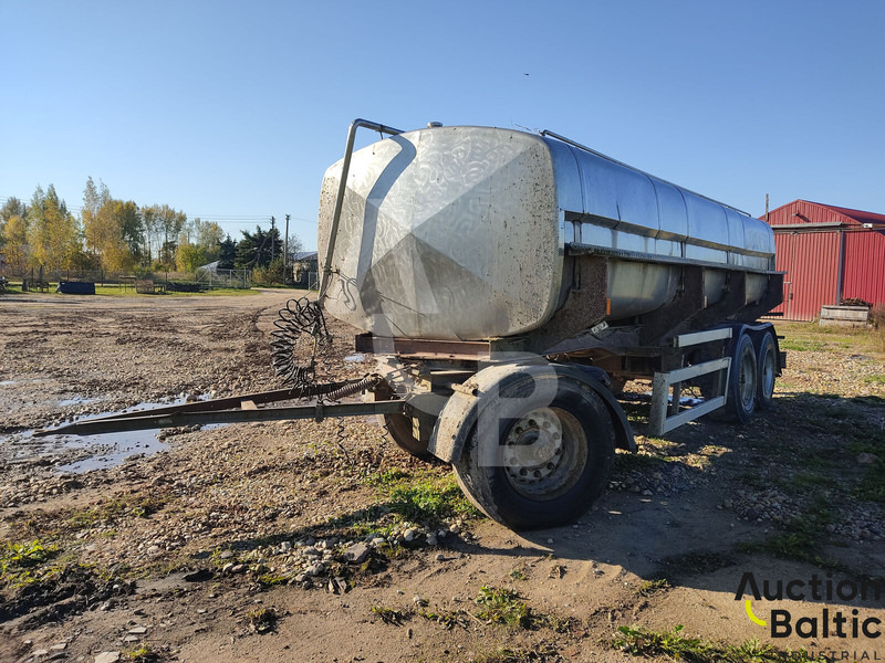 Blumhardt - Tank trailer: picture 3 Blumhardt - Tank trailer: picture 3