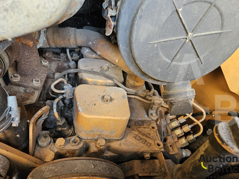 Skid steer loader Case 90 XT: picture 13