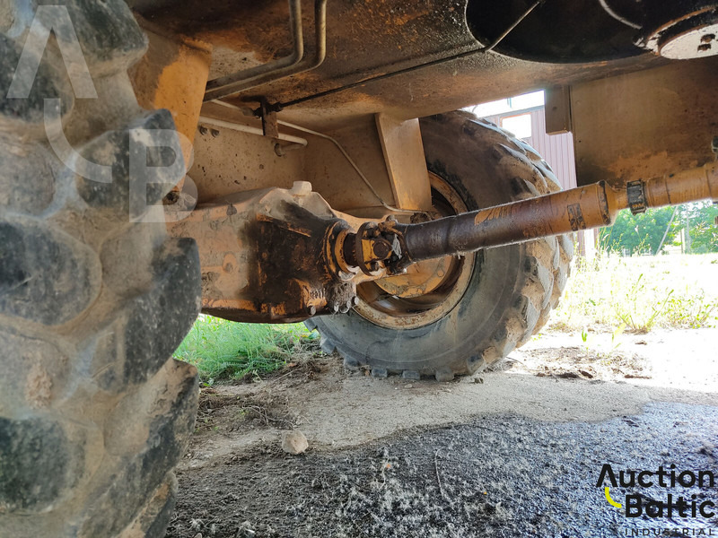 Wheel excavator Case WX 150: picture 13