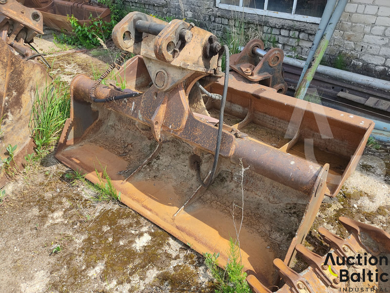 Wheel excavator Case WX 150: picture 19