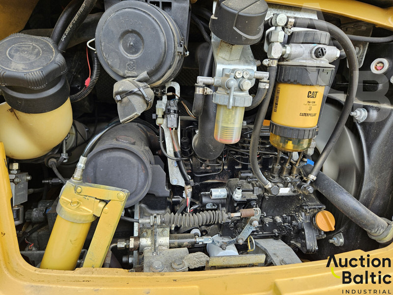 Mini excavator Caterpillar 302.4 D: picture 14
