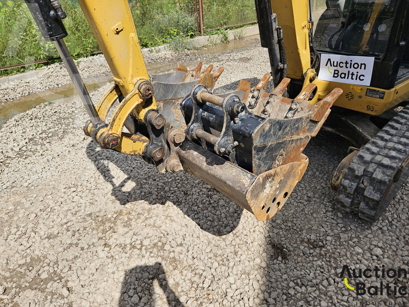 Mini excavator Caterpillar 302.4 D: picture 10