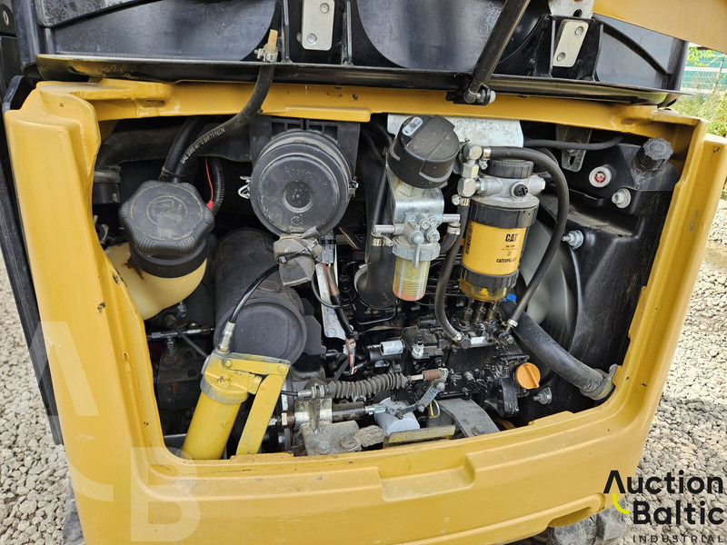 Mini excavator Caterpillar 302.4 D: picture 13