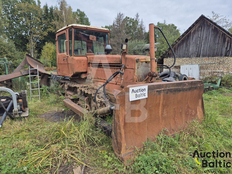 DT-75 - Bulldozer: picture 1 DT-75 - Bulldozer: picture 1