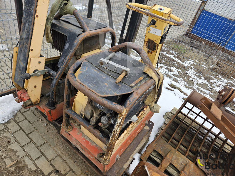 Dynapac LG 500 - Vibratory plate: picture 2 Dynapac LG 500 - Vibratory plate: picture 2