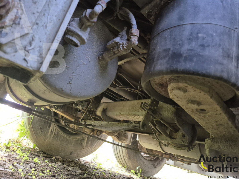 ELLINGHAUS - Tank semi-trailer: picture 5 ELLINGHAUS - Tank semi-trailer: picture 5