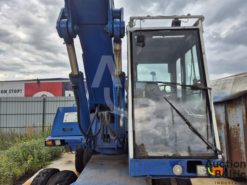 Wheel excavator Fuchs MHL 331: picture 7