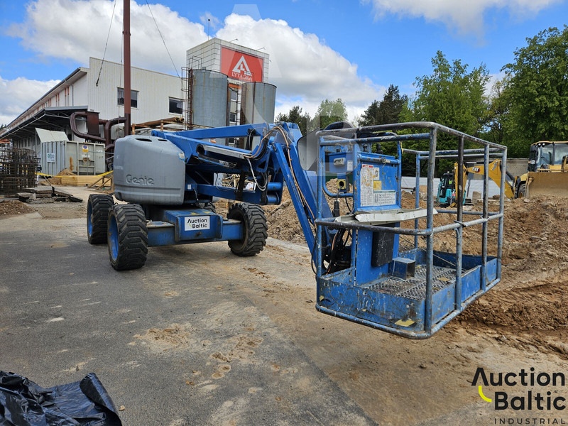 Genie Z 45/25 - Articulated boom: picture 1 Genie Z 45/25 - Articulated boom: picture 1