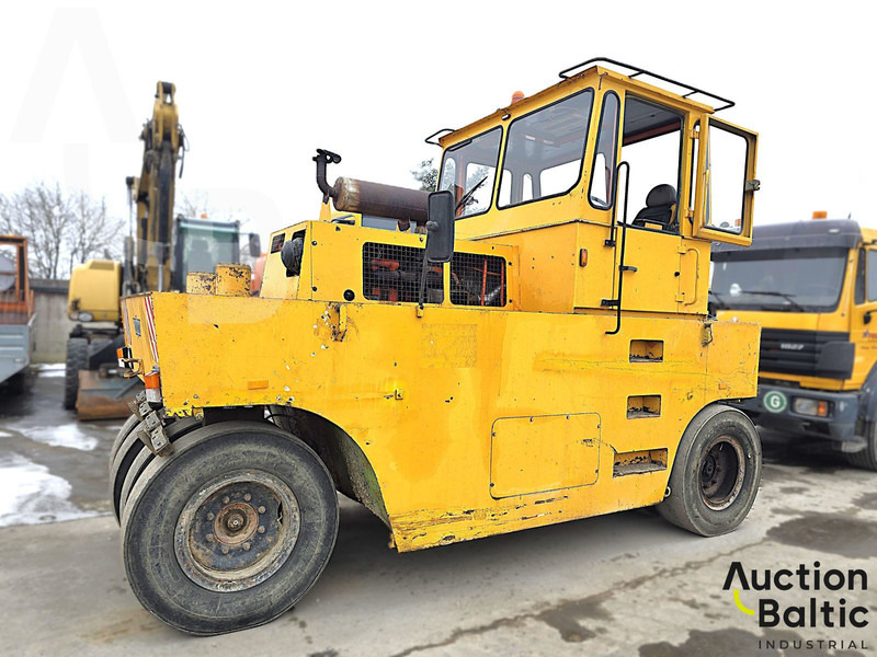 Hamm GRW 18 - Pneumatic roller: picture 5 Hamm GRW 18 - Pneumatic roller: picture 5