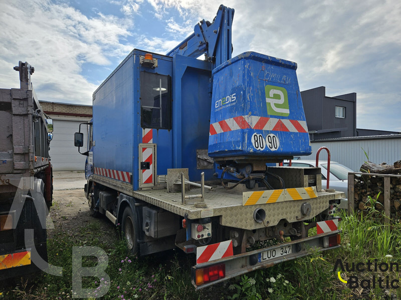 Iveco 100E 18 - Truck mounted aerial platform: picture 4 Iveco 100E 18 - Truck mounted aerial platform: picture 4