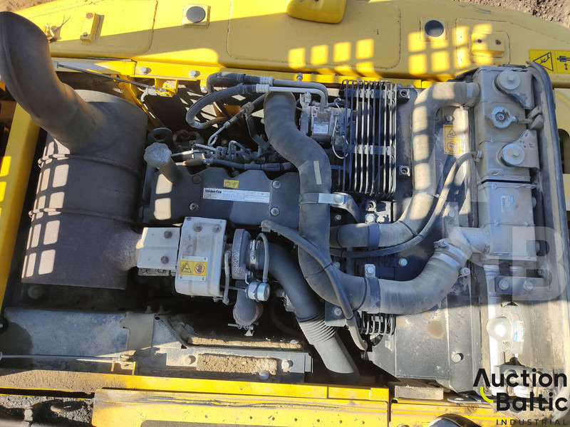 Crawler excavator Komatsu PC190LC-8: picture 12