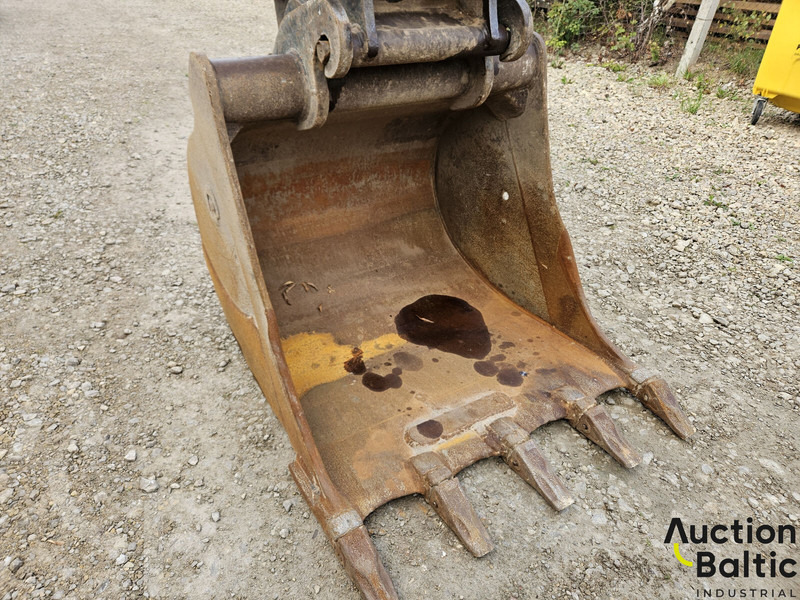 Crawler excavator Komatsu PC210LC-11: picture 19