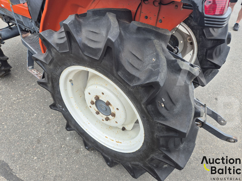 Farm tractor Kubota GL 29: picture 17