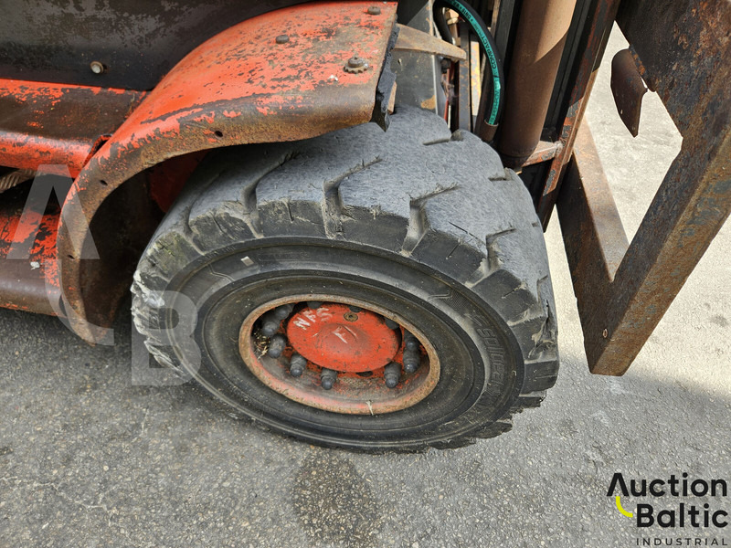 Diesel forklift Linde H60D-02: picture 15