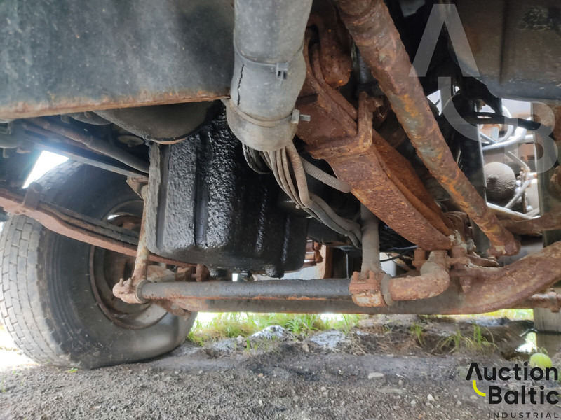 Skip loader truck MAN 18.272: picture 17