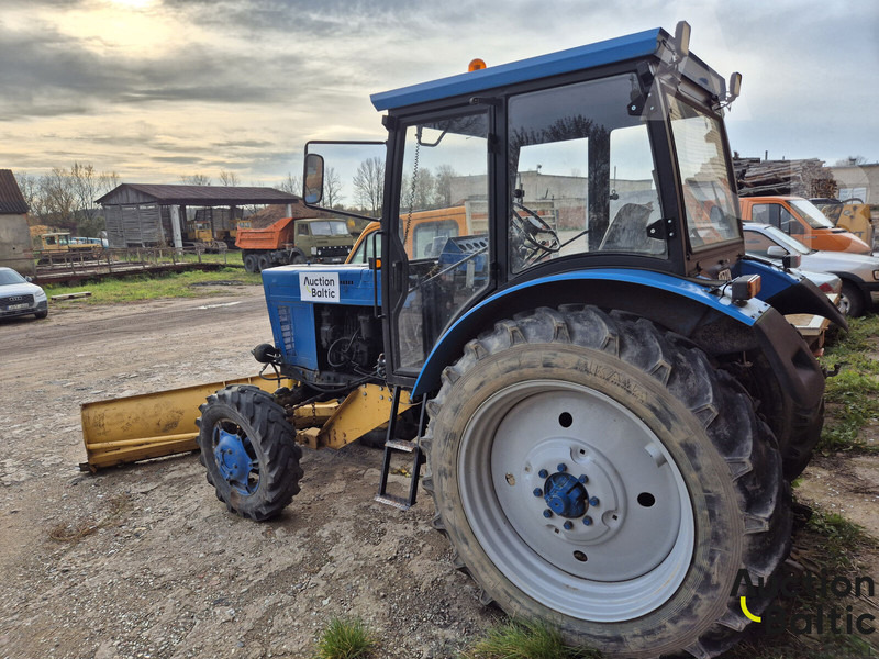 MTZ Belarus-82 - Farm tractor: picture 3 MTZ Belarus-82 - Farm tractor: picture 3