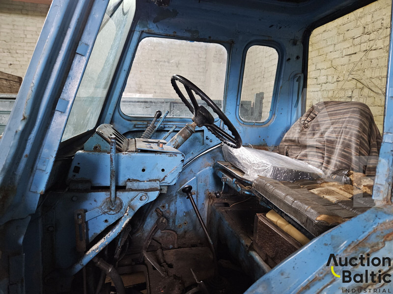 MTZ Belarus MTZ 80L - Farm tractor: picture 5 MTZ Belarus MTZ 80L - Farm tractor: picture 5