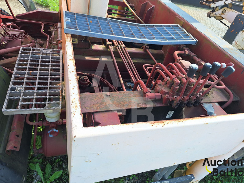 Dropside/ Flatbed truck, Crane truck Magirus 130 M 8: picture 13 Dropside/ Flatbed truck, Crane truck Magirus 130 M 8: picture 13