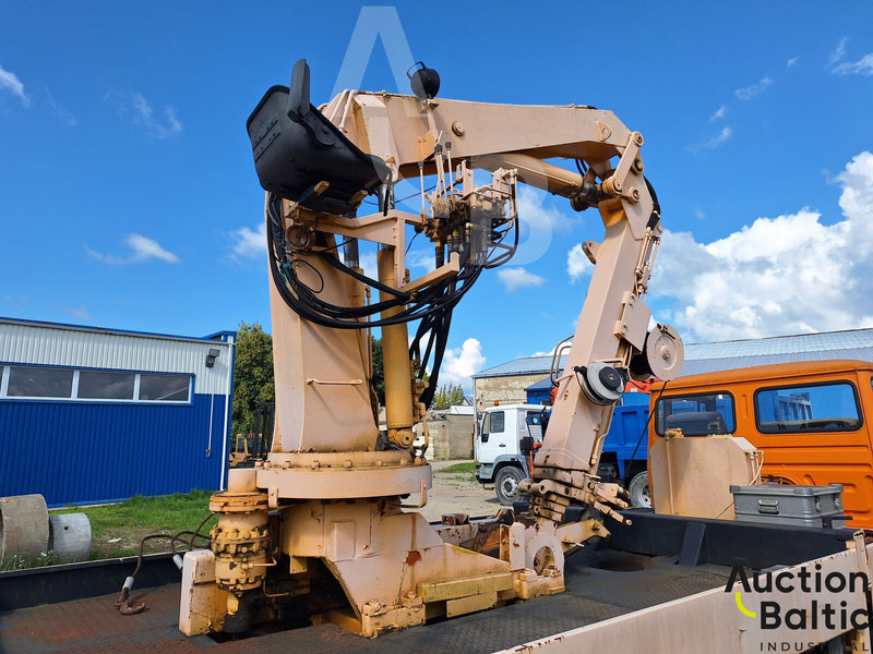 Dropside/ Flatbed truck, Crane truck Magirus 130 M 8: picture 9 Dropside/ Flatbed truck, Crane truck Magirus 130 M 8: picture 9